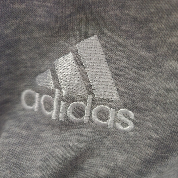 Adidas Minnesota Wild Crewneck Sweater - Gray Men's Small NWT - Picture 2 of 3